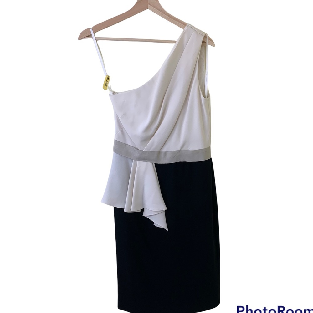 Pamella Roland One Shoulder Cocktail Dress in Black & White Size 4